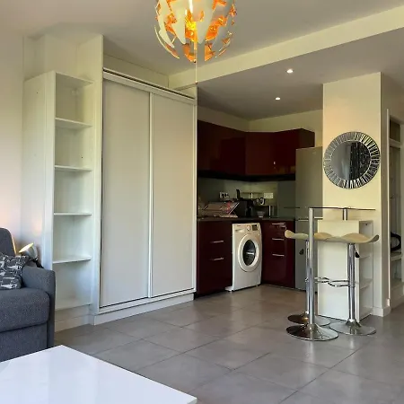 Apartamento ღ L'ancre Grise - Grand Studio, Piscine & Parking